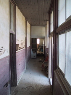 �N���b�N����ƐÎ~���\�����܂�